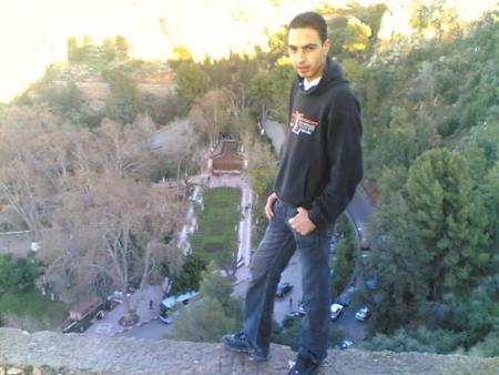 darou@chi.omar